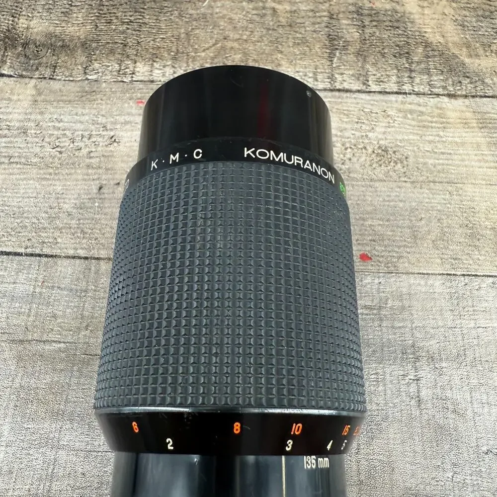 Komuranon Zoom Lens 80-200mm 1:4.5 Komura